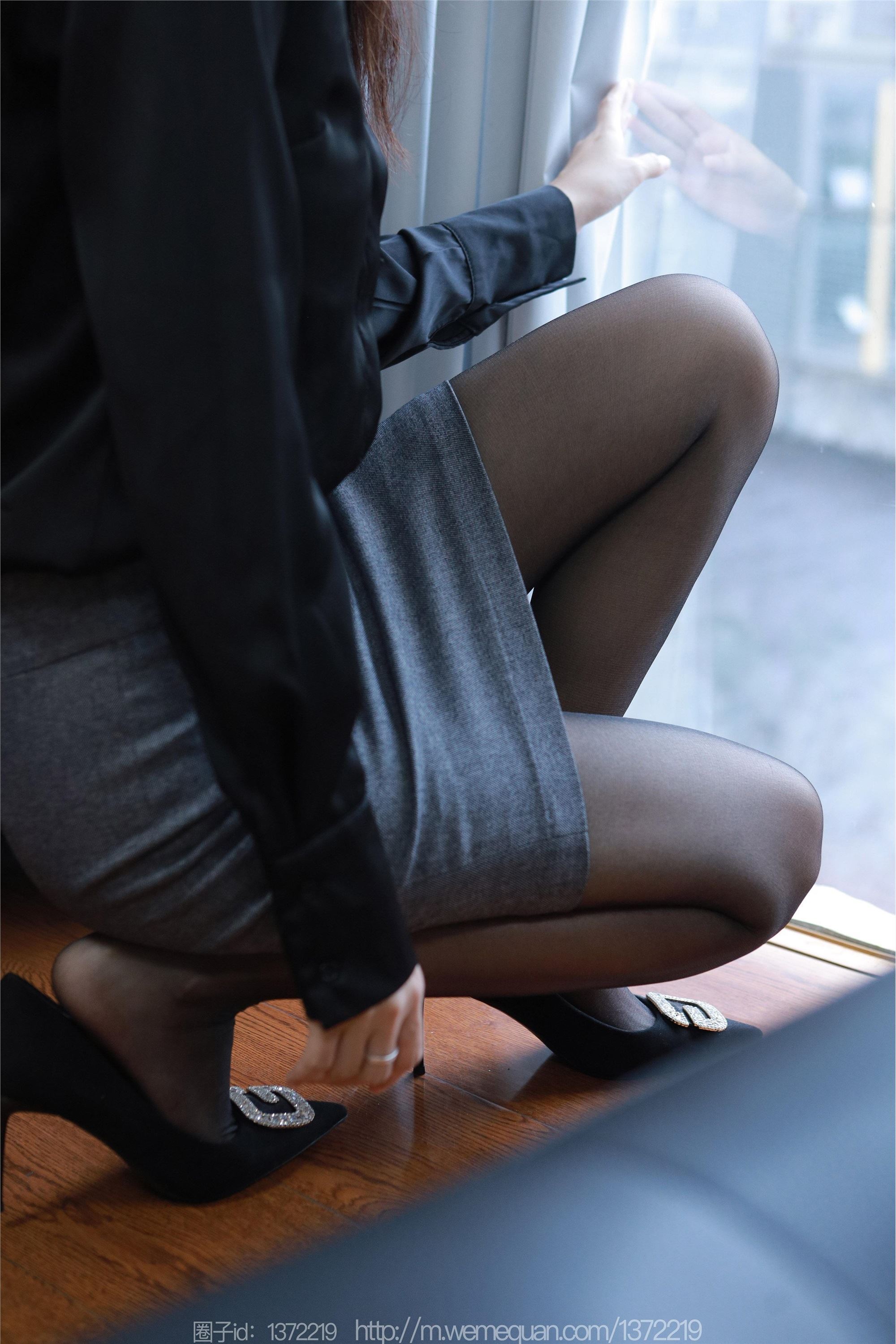 IESS异思趣向  2023.05.12 丝享家 1449 小宝《灰裙OL》